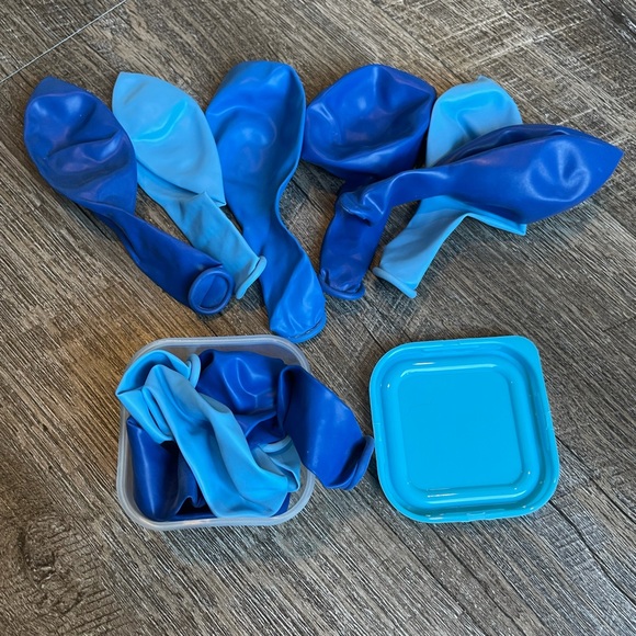 Sensory Bin for Kids: Play/Special Needs/Travel - Picture 7 of 16